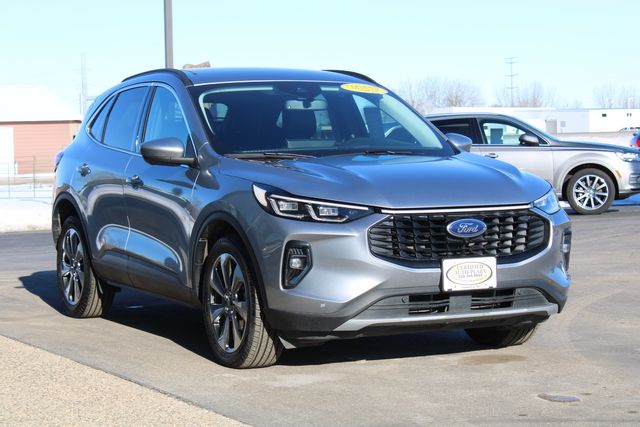 2023 Ford Escape Platinum AWD
