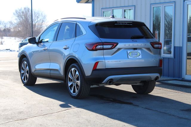 2023 Ford Escape Platinum AWD