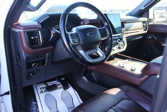 2023 Ford Expedition Limited AWD | Granite City, Illinois | MasterCars Company Inc. 2023 Ford Expedition Limited AWD | Granite City, Illinois | MasterCars Company Inc.