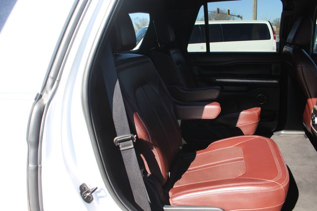 2023 Ford Expedition Limited AWD | Granite City, Illinois | MasterCars Company Inc. 2023 Ford Expedition Limited AWD | Granite City, Illinois | MasterCars Company Inc.