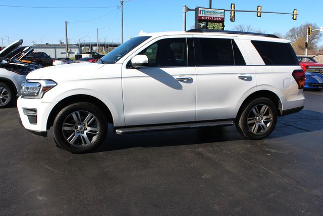 2023 Ford Expedition Limited AWD | Granite City, Illinois | MasterCars Company Inc. 2023 Ford Expedition Limited AWD | Granite City, Illinois | MasterCars Company Inc.