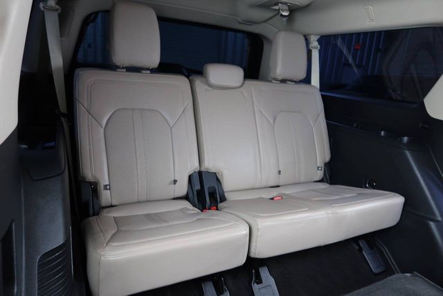 2023 Ford Expedition MAX Limited 4x2 4dr SUV