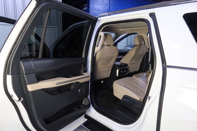 2023 Ford Expedition MAX Limited 4x2 4dr SUV
