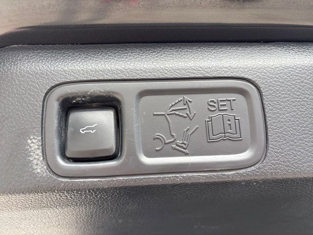 2023 Ford Expedition Limited | San Antonio, TX | Clear Choice Automotive South