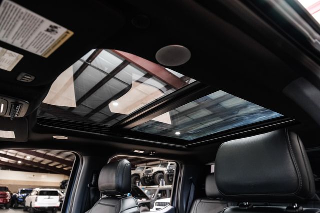 2023 Ford F-150 Raptor 4X4 ROOF,NAV,360 CAM,HTD/COOL LTH,48K | Carrollton, TX | Texas Vehicle Exchange