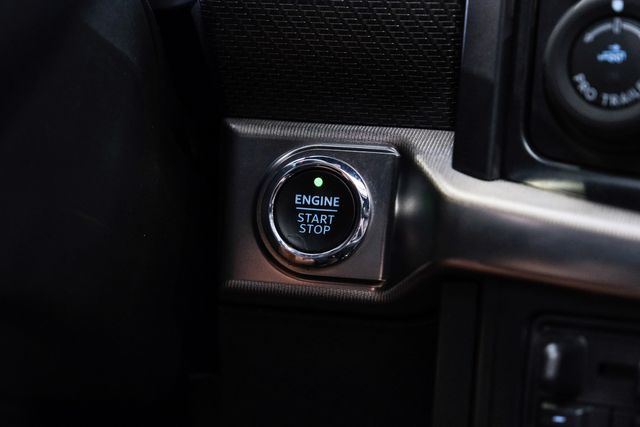 2023 Ford F-150 Raptor 4X4 ROOF,NAV,360 CAM,HTD/COOL LTH,48K | Carrollton, TX | Texas Vehicle Exchange