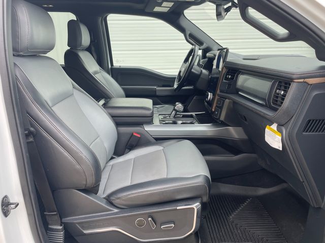 2023 Ford F-150 Lightning Lariat