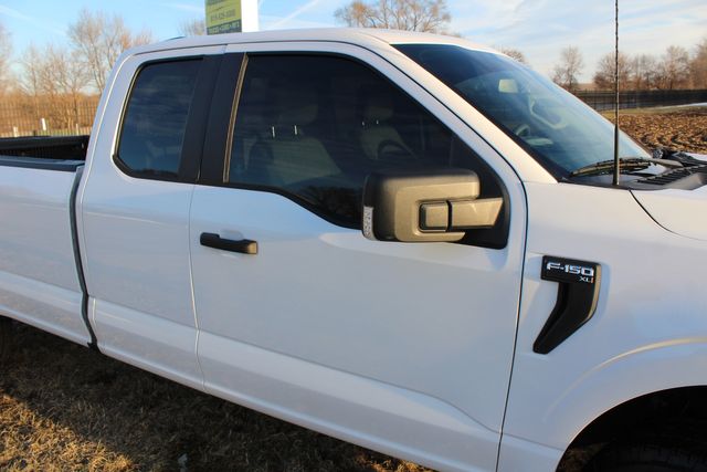 2023 Ford F-150 XLT SuperCab 4WD | Roscoe, IL | Autoland Outlets