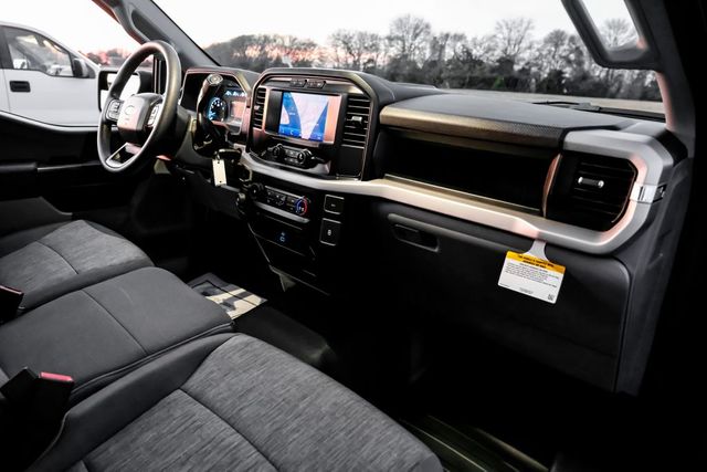 2023 Ford F-150 XL 2023 Ford F-150 XL