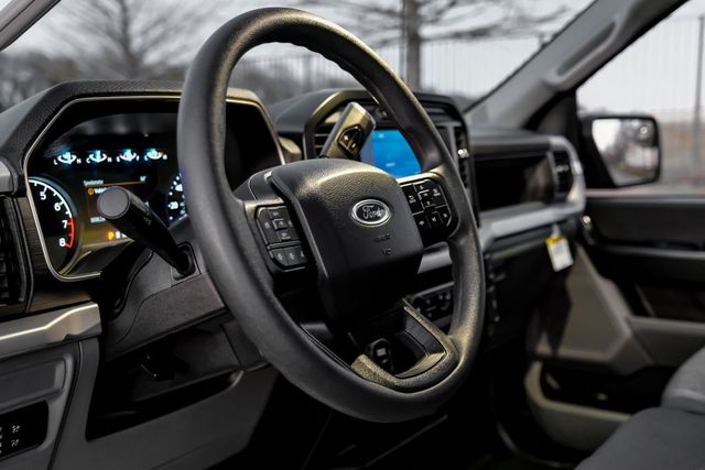 2023 Ford F-150 XL 2023 Ford F-150 XL