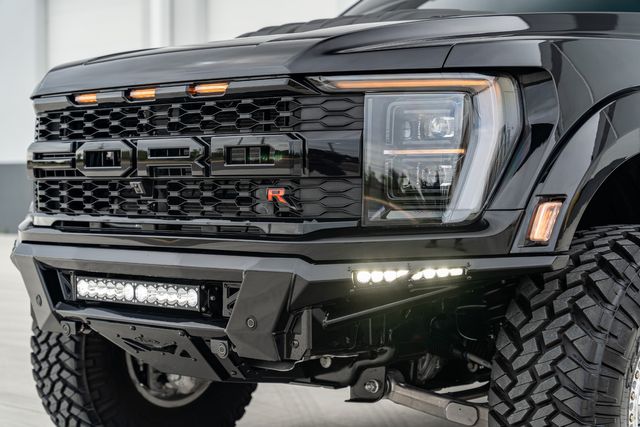 2023 FORD F150 RAPTOR R SUPERCHARGED V8 LOADED FULL PAINT MATCH LIFT KIT CUSTOM TINTED LIFTED LIKE NEW DON'T MISS THIS ONE! 