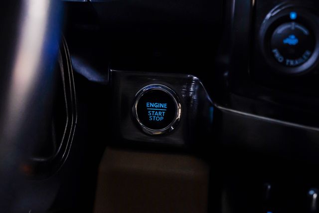 2023 Ford F-250 Lariat Ultimate FX4 BDS LIFT 37" Nitto HELPER BAGS | Dallas, TX | East Dallas Diesel 2023 Ford F-250 Lariat Ultimate FX4 BDS LIFT 37" Nitto HELPER BAGS | Dallas, TX | East Dallas Diesel