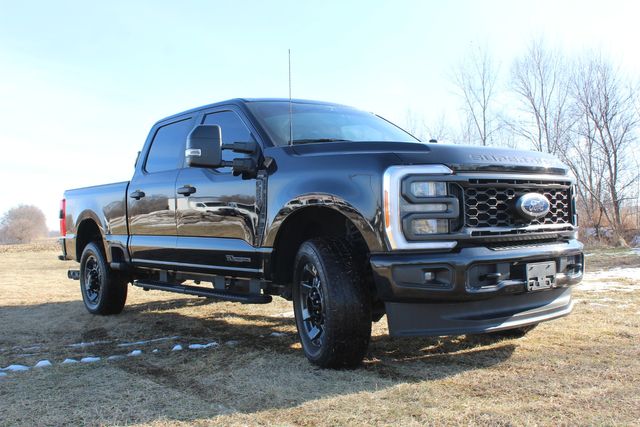2023 Ford F-250 XL FX4 w/ STX App. Pkg. | Roscoe, IL | Autoland Outlets 2023 Ford F-250 XL FX4 w/ STX App. Pkg. | Roscoe, IL | Autoland Outlets