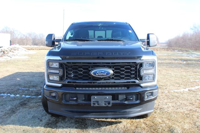 2023 Ford F-250 XL FX4 w/ STX App. Pkg. | Roscoe, IL | Autoland Outlets 2023 Ford F-250 XL FX4 w/ STX App. Pkg. | Roscoe, IL | Autoland Outlets