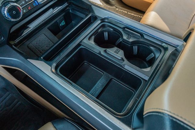 2023 Ford F-250 Super Duty Lariat CREW CAB FX4 / BIG SCREEN / LOADED | Austin, TX | Rocky Mountain Truck Stop Austin