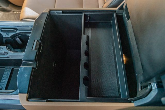 2023 Ford F-250 Super Duty Lariat CREW CAB FX4 / BIG SCREEN / LOADED | Austin, TX | Rocky Mountain Truck Stop Austin 2023 Ford F-250 Super Duty Lariat CREW CAB FX4 / BIG SCREEN / LOADED | Austin, TX | Rocky Mountain Truck Stop Austin