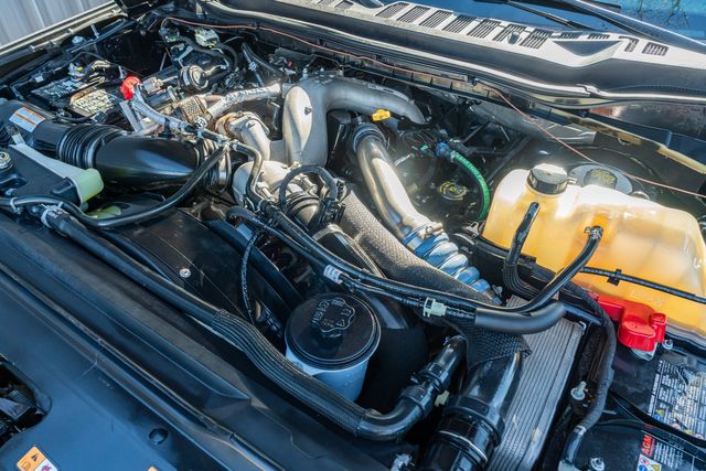 2023 Ford F-250 Super Duty XL STX FX4 / CLEAN CARFAX / WELL-OPTIONED | Austin, TX | Rocky Mountain Truck Stop Austin