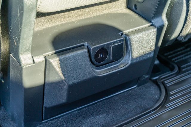 2023 Ford F-250 Super Duty XL STX FX4 / CLEAN CARFAX / WELL-OPTIONED | Austin, TX | Rocky Mountain Truck Stop Austin