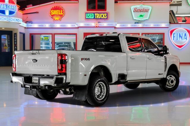 2023 Ford F-350 Super Duty Lariat