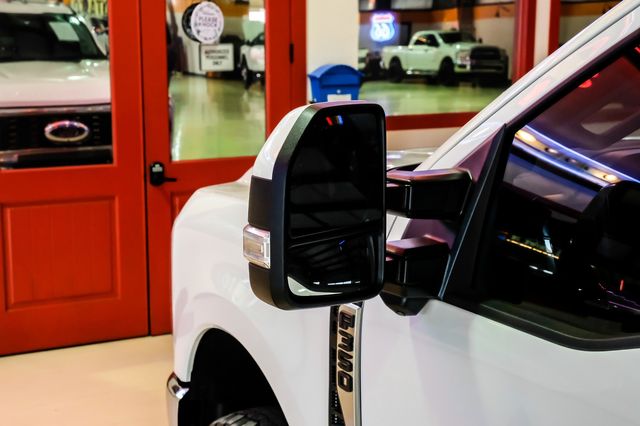 2023 Ford F-350 Super Duty Lariat