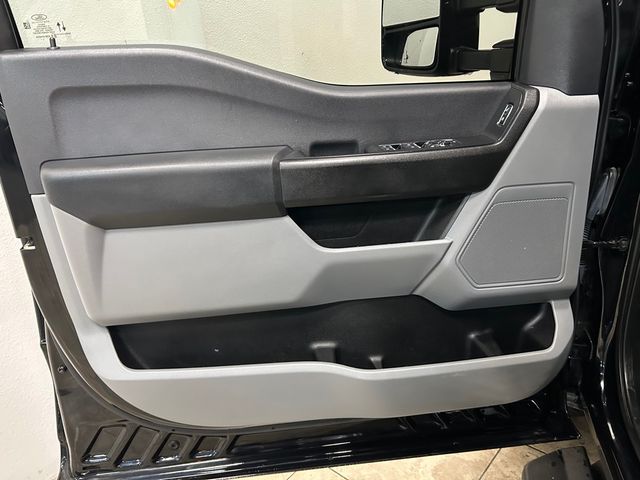 2023 Ford F-350 Super Duty XL