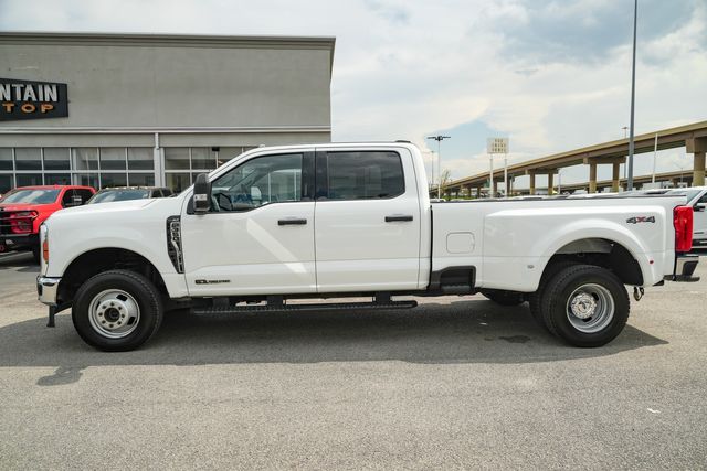 2023 Ford F-350 Super Duty XLT CREW CAB LONG BED DRW 4X4 / 1-OWNER | Austin, TX | Rocky Mountain Truck Stop Austin 2023 Ford F-350 Super Duty XLT CREW CAB LONG BED DRW 4X4 / 1-OWNER | Austin, TX | Rocky Mountain Truck Stop Austin