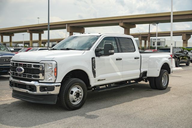 2023 Ford F-350 Super Duty XLT CREW CAB LONG BED DRW 4X4 / 1-OWNER | Austin, TX | Rocky Mountain Truck Stop Austin 2023 Ford F-350 Super Duty XLT CREW CAB LONG BED DRW 4X4 / 1-OWNER | Austin, TX | Rocky Mountain Truck Stop Austin