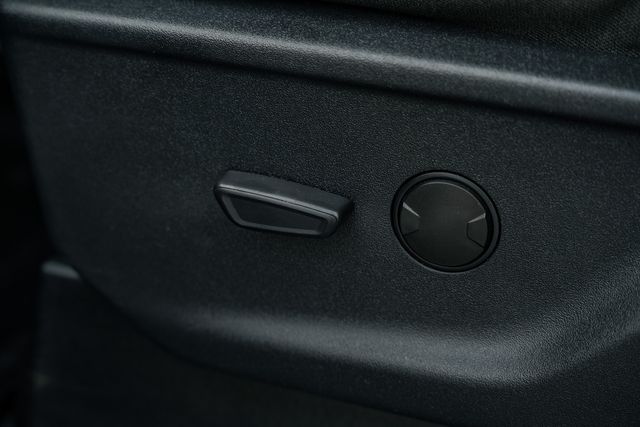 2023 Ford F-350 Super Duty XLT CREW CAB LONG BED DRW 4X4 / 1-OWNER | Austin, TX | Rocky Mountain Truck Stop Austin 2023 Ford F-350 Super Duty XLT CREW CAB LONG BED DRW 4X4 / 1-OWNER | Austin, TX | Rocky Mountain Truck Stop Austin