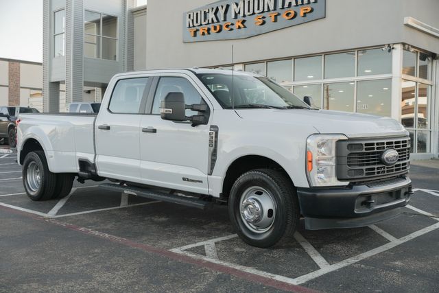 2023 Ford F-350 Super Duty XL CREW CAB LONG BED DRW RWD / 1-OWNER | Austin, TX | Rocky Mountain Truck Stop Austin