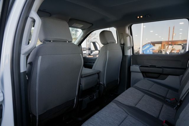 2023 Ford F-350 Super Duty XL CREW CAB LONG BED DRW RWD / 1-OWNER | Austin, TX | Rocky Mountain Truck Stop Austin