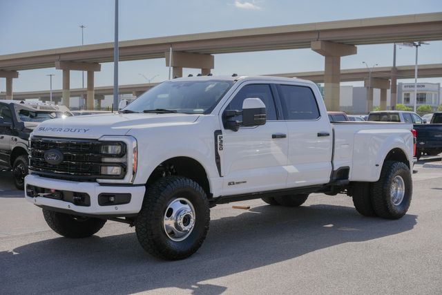 2023 Ford F-350 Super Duty Lariat ULTIMATE FX4 DRW / 1-OWNER CLEAN CARFAX | Austin, TX | Rocky Mountain Truck Stop Austin