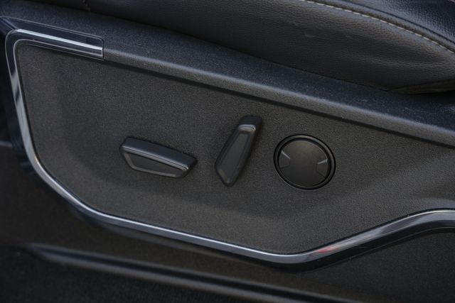 2023 Ford F-350 Super Duty Lariat ULTIMATE FX4 DRW / 1-OWNER CLEAN CARFAX | Austin, TX | Rocky Mountain Truck Stop Austin