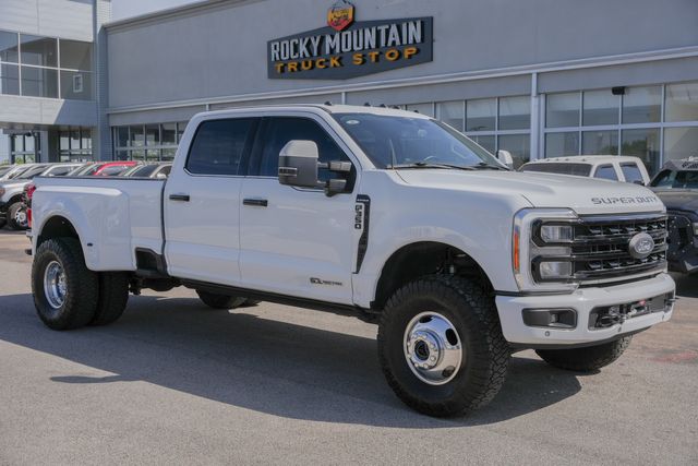 2023 Ford F-350 Super Duty Lariat ULTIMATE FX4 DRW / 1-OWNER CLEAN CARFAX | Austin, TX | Rocky Mountain Truck Stop Austin 2023 Ford F-350 Super Duty Lariat ULTIMATE FX4 DRW / 1-OWNER CLEAN CARFAX | Austin, TX | Rocky Mountain Truck Stop Austin
