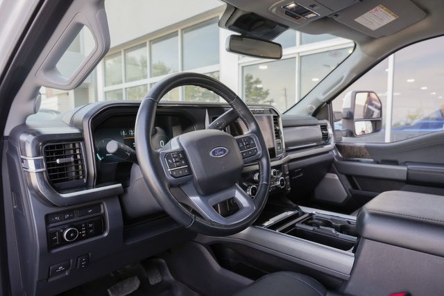 2023 Ford F-350 Super Duty Lariat ULTIMATE FX4 DRW / 1-OWNER CLEAN CARFAX | Austin, TX | Rocky Mountain Truck Stop Austin