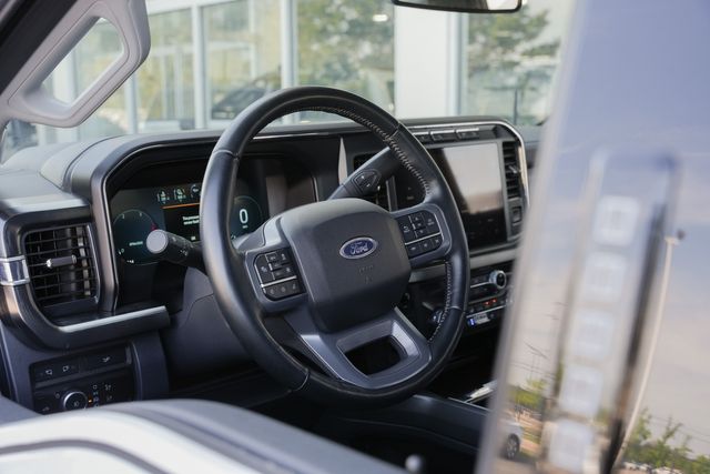 2023 Ford F-350 Super Duty Lariat ULTIMATE FX4 DRW / 1-OWNER CLEAN CARFAX | Austin, TX | Rocky Mountain Truck Stop Austin