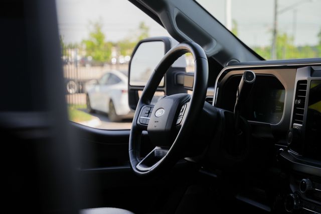 2023 Ford F-350 Super Duty Lariat ULTIMATE FX4 DRW / 1-OWNER CLEAN CARFAX | Austin, TX | Rocky Mountain Truck Stop Austin