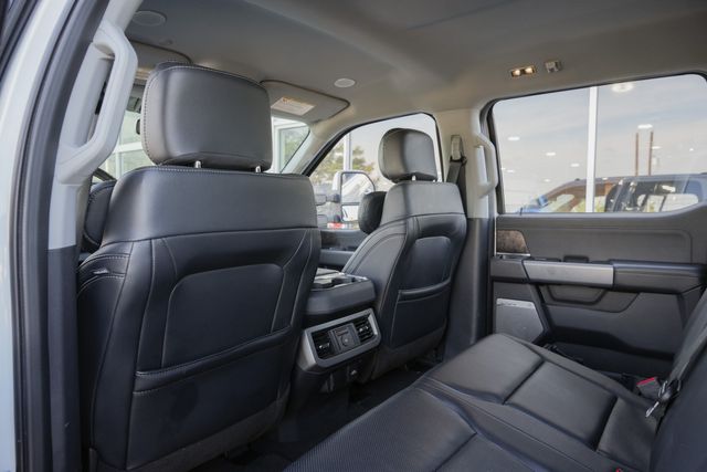 2023 Ford F-350 Super Duty Lariat ULTIMATE FX4 DRW / 1-OWNER CLEAN CARFAX | Austin, TX | Rocky Mountain Truck Stop Austin