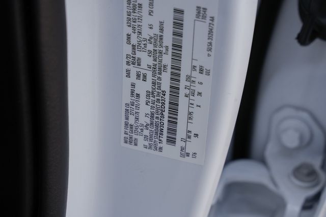 2023 Ford F-350 Super Duty Lariat ULTIMATE FX4 DRW / 1-OWNER CLEAN CARFAX | Austin, TX | Rocky Mountain Truck Stop Austin