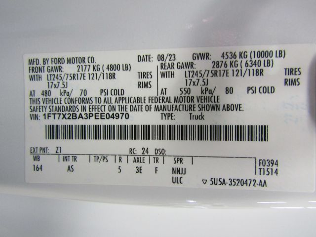 2023 Ford F250 Extended Cab 4x4 with New 8' Knapheide Utility Bed