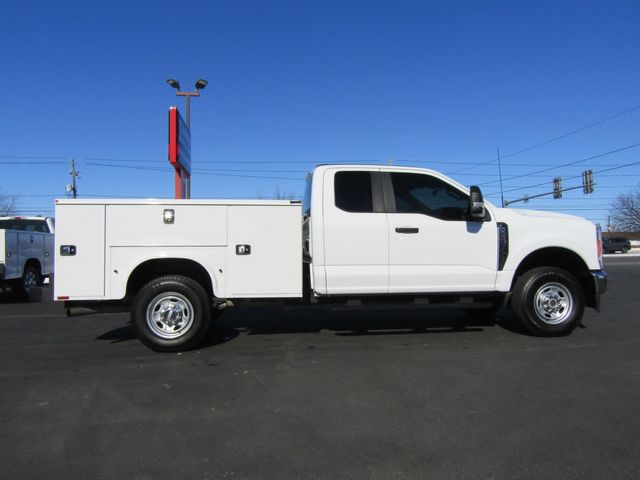 2023 Ford F250 Extended Cab 4x4 with New 8' Knapheide Utility Bed