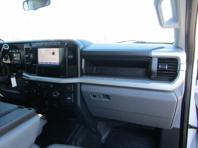 2023 Ford F250 Extended Cab 4x4 with New 8' Knapheide Utility Bed