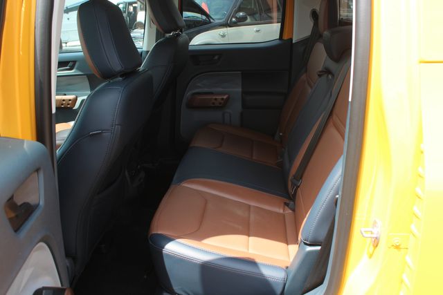 2023 Ford Maverick Lariat | Granite City, Illinois | MasterCars Company Inc. 2023 Ford Maverick Lariat | Granite City, Illinois | MasterCars Company Inc.