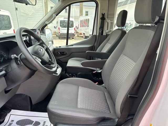 2023 Ford Transit 350 XLT