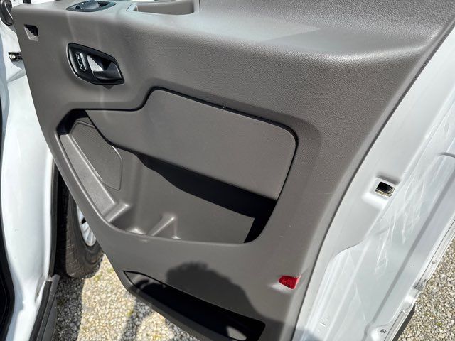 2023 Ford Transit 350 XLT