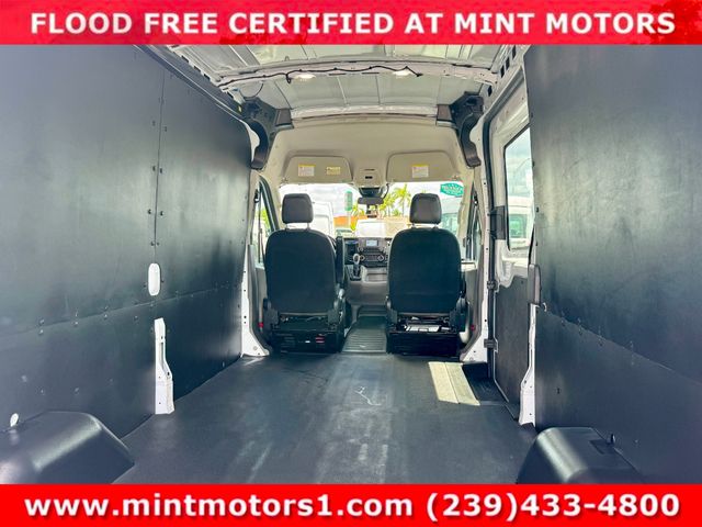 2023 Ford Transit 250 - Medium Roof