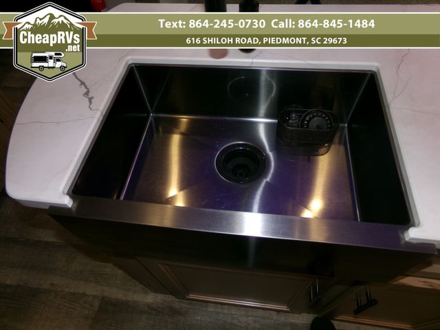 2023 Forest River artic wolf 291rl | Piedmont, SC | Cheap RV's LLC 2023 Forest River artic wolf 291rl | Piedmont, SC | Cheap RV's LLC