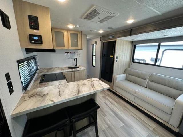 2023 Forest River Salem Titainum Series Toy Hauler 290RTXX 36' | Granite City, Illinois | MasterCars Company Inc. 2023 Forest River Salem Titainum Series Toy Hauler 290RTXX 36' | Granite City, Illinois | MasterCars Company Inc.