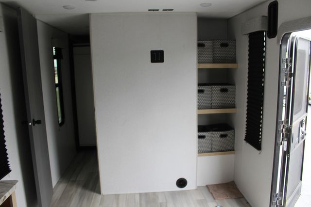 2023 Forest River Salem Titainum Series Toy Hauler 290RTXX 36' | Granite City, Illinois | MasterCars Company Inc. 2023 Forest River Salem Titainum Series Toy Hauler 290RTXX 36' | Granite City, Illinois | MasterCars Company Inc.