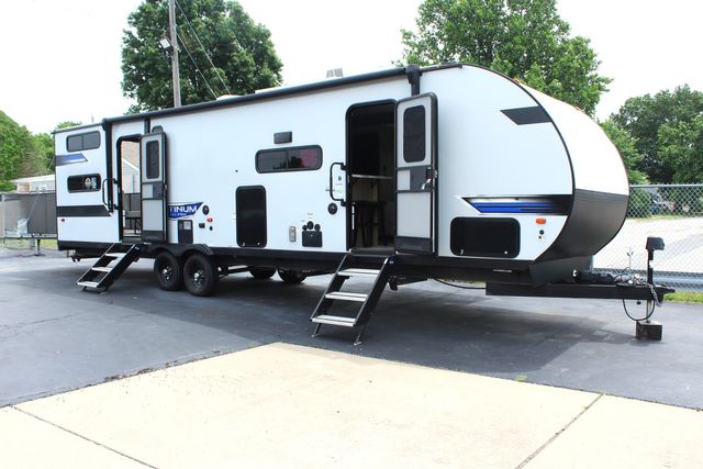 2023 Forest River Salem Titainum Series Toy Hauler 290RTXX  36' | Granite City, Illinois | MasterCars Company Inc.
