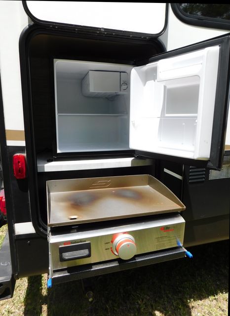 2023 Forest River Sky Series Aurora 31KDS